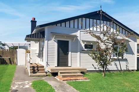 Photo of property in 26 Tay Street, Whanganui, 4500