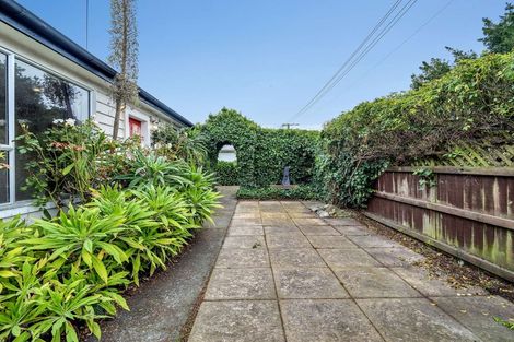 Photo of property in 22 Saint James Street, Southbridge, 7602