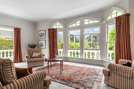 Photo of property in 26 Kiwi Esplanade, Mangere Bridge, Auckland, 2022