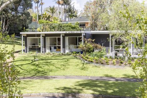 Photo of property in 5 Meanda Gardens, Sunnyhills, Auckland, 2010