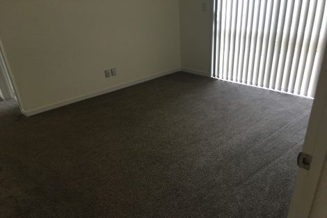 Photo of property in 8 Tawa Place, Orewa, 0931