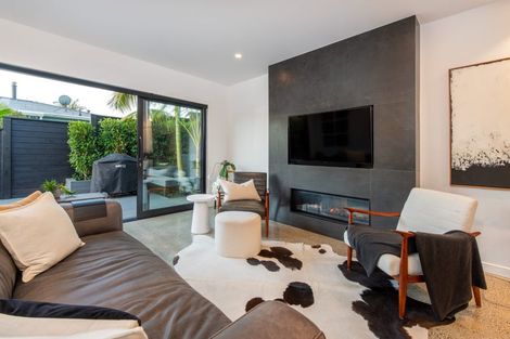 Photo of property in 285a Beach Road, Campbells Bay, Auckland, 0630