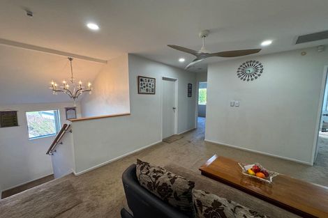 Photo of property in 14a Pipitea Place, Massey, Auckland, 0614