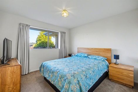 Photo of property in 1 Rochfort Place, Westport, 7825