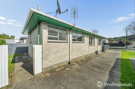 Photo of property in 12 Chesney Street, Avalon, Lower Hutt, 5011