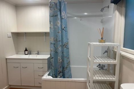 Photo of property in 35 Brownville Crescent, Maori Hill, Dunedin, 9010