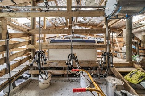 Photo of property in 135 Central Road, Mareretu, Maungaturoto, 0571