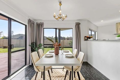 Photo of property in 73 Burswood Drive, Burswood, Auckland, 2013