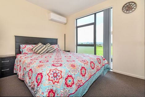 Photo of property in 103 Te Aparangi Road, Papakura, 2110