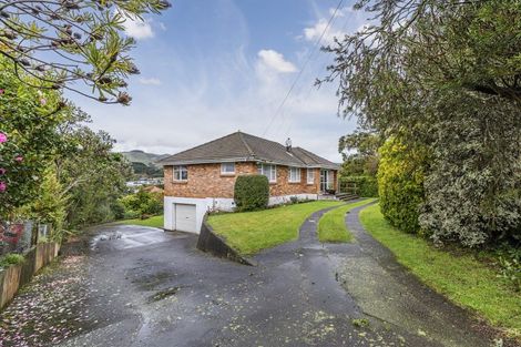 Photo of property in 5 Mascot Street, Tawa, Wellington, 5028