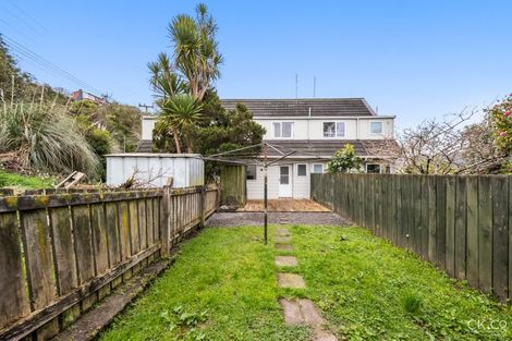 Photo of property in 2/264 Grounsell Crescent, Belmont, Lower Hutt, 5010