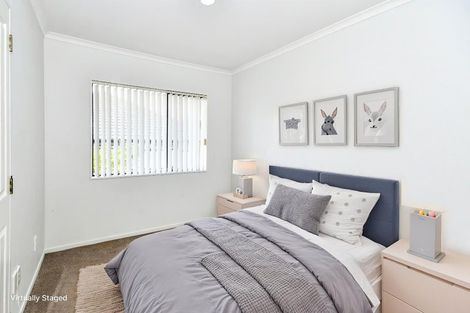 Photo of property in 10 Boderg Way, East Tamaki, Auckland, 2016