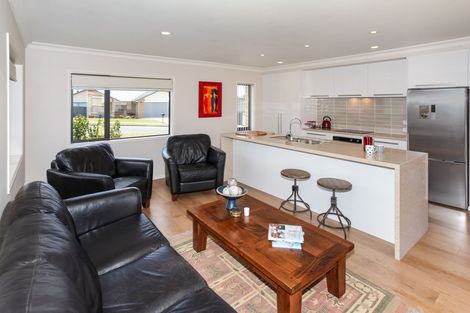 Photo of property in 6 Crosshill Court, Pokeno, 2402