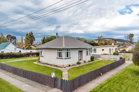 Photo of property in 9 Ossian Street, Milton, 9220