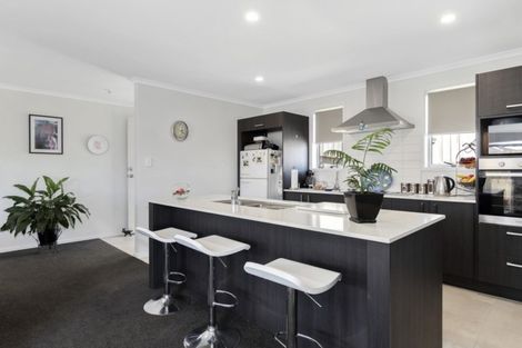 Photo of property in 88 Bert Wall Drive, Omokoroa, 3114