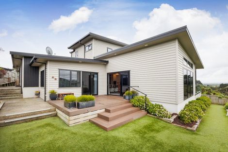 Photo of property in 10 Coutts Way, Fitzherbert, Palmerston North, 4410