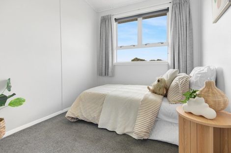Photo of property in 4 Coleman Avenue, Waverley, 4591