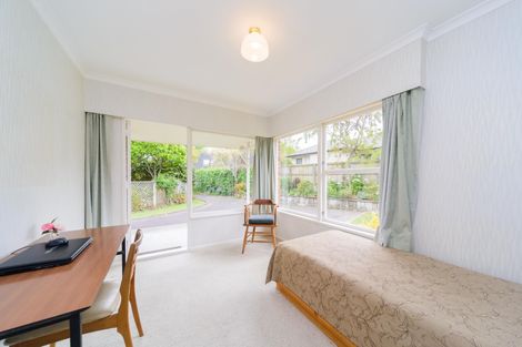 Photo of property in 2 Caccia Birch Lane, Hokowhitu, Palmerston North, 4410