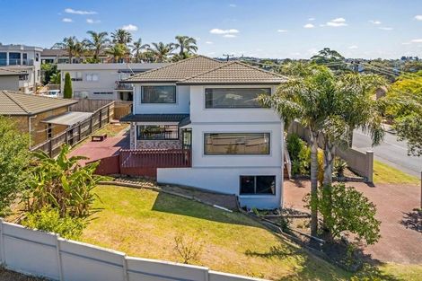 Photo of property in 2a Mizpah Road, Torbay, Auckland, 0630