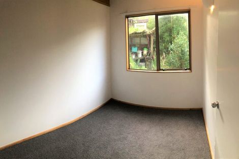 Photo of property in 12 Cross Street, Karori, Wellington, 6012