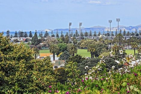 Photo of property in 6 Guys Hill Road, Hospital Hill, Napier, 4110