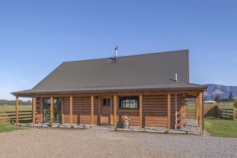 Photo of property in 89 Riverside Road, Okuku, Rangiora, 7473