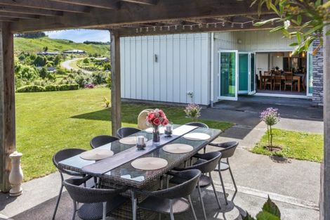 Photo of property in 75 Dalmore Way, Acacia Bay, Taupo, 3385