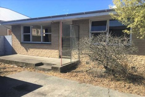 Photo of property in 2/19 Isabella Place, Waltham, Christchurch, 8011