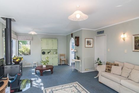 Photo of property in 6 Marram Way, Peka Peka, Waikanae, 5391
