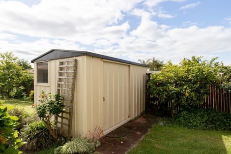 Photo of property in 1a-5d Hale Place, Ngatea, 3503