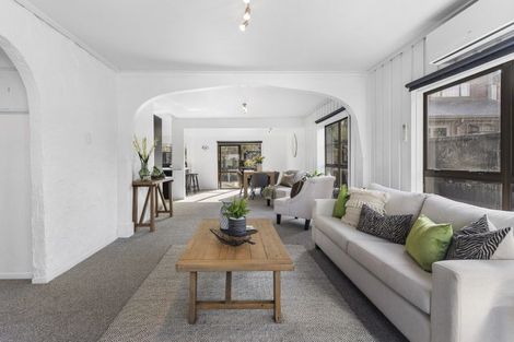 Photo of property in 1/23 Roys Road, Weymouth, Auckland, 2103