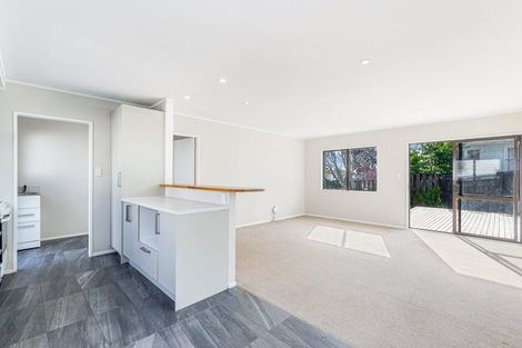 Photo of property in 2b Kintara Drive, Massey, Auckland, 0614