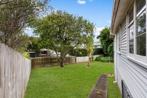 Photo of property in 5 Fifeshire Street, Belmont, Auckland, 0622