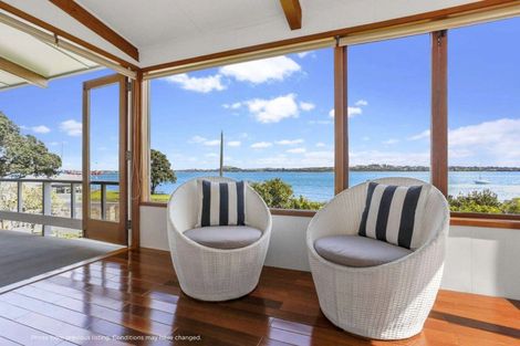 Photo of property in 55 The Parade, Bucklands Beach, Auckland, 2012