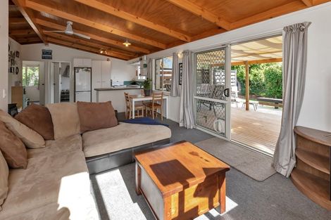 Photo of property in 6 Vera Heights, Maungakaramea, Whangarei, 0178