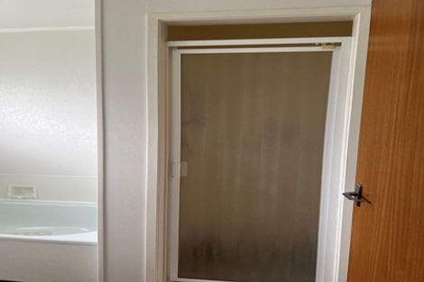 Photo of property in 4 Arthur Road, Hillpark, Auckland, 2102