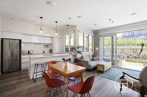 Photo of property in 1/30 Bullendale Drive, Arthurs Point, Queenstown, 9371