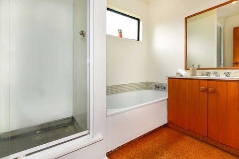 Photo of property in 12 Rembrandt Place, Burnside, Christchurch, 8053