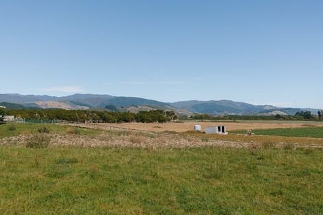 Photo of property in 111a Muhunoa Road West, Ohau, 5570