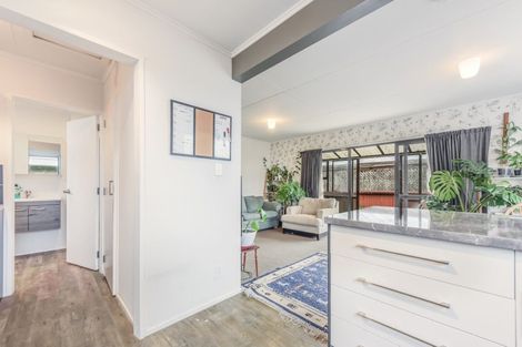 Photo of property in 2/5 Roto Street, Tahunanui, Nelson, 7011