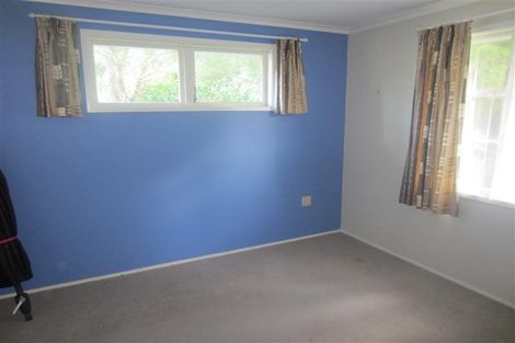 Photo of property in 10 Tui Terrace, Tawa, Wellington, 5028