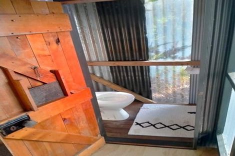 Photo of property in 120 Ferry Road, Arkles Bay, Whangaparaoa, 0932