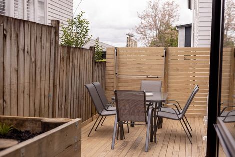 Photo of property in 5/26 Hunter Street, Hamilton Lake, Hamilton, 3204