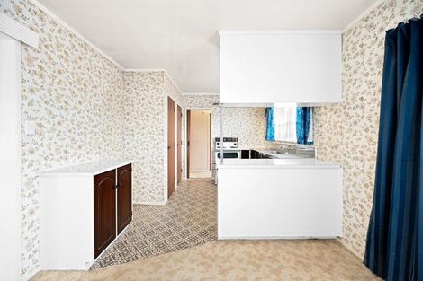 Photo of property in 1 Hilton Road, St Andrews, Hamilton, 3200