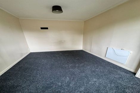 Photo of property in 109 Woodglen Road, Glen Eden, Auckland, 0602