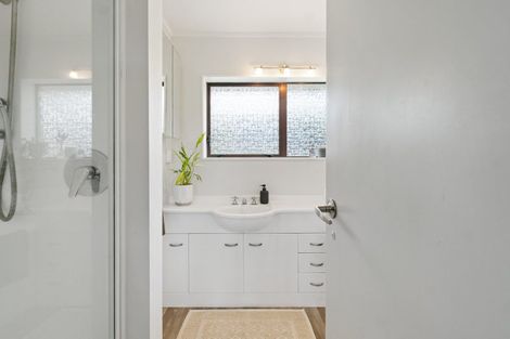 Photo of property in 8 Lochinvar Place, Hairini, Tauranga, 3112