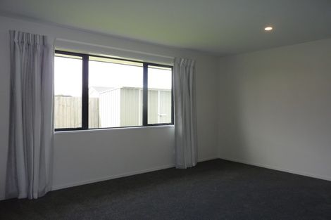 Photo of property in 38 Petries Road, Woodend, 7610