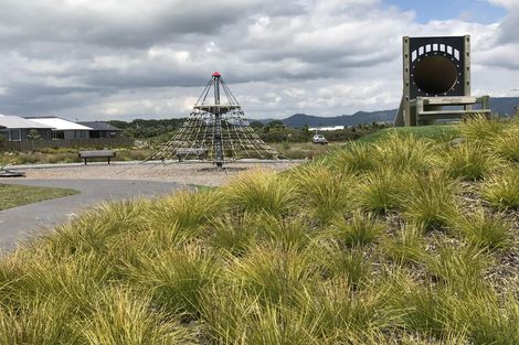 Photo of property in 75 Dunkeld Drive, Papamoa, 3118