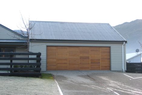 Photo of property in 1 Alexander Place, Arrowtown, 9302