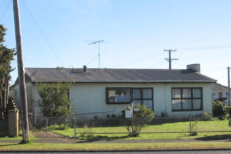Photo of property in 72 Willis Road, Papakura, 2110